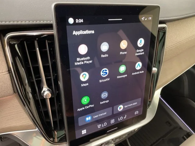 2026 Volvo XC90 Plus - Photo 27