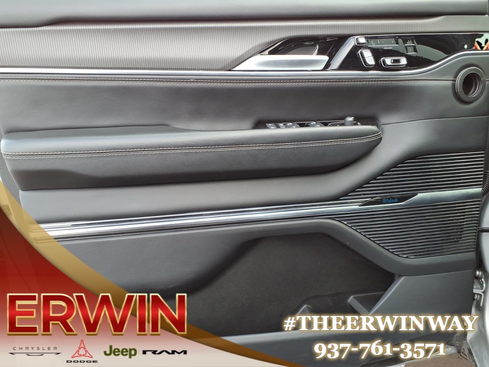 Used 2024 Silver Zynith Jeep Obsidian image 10