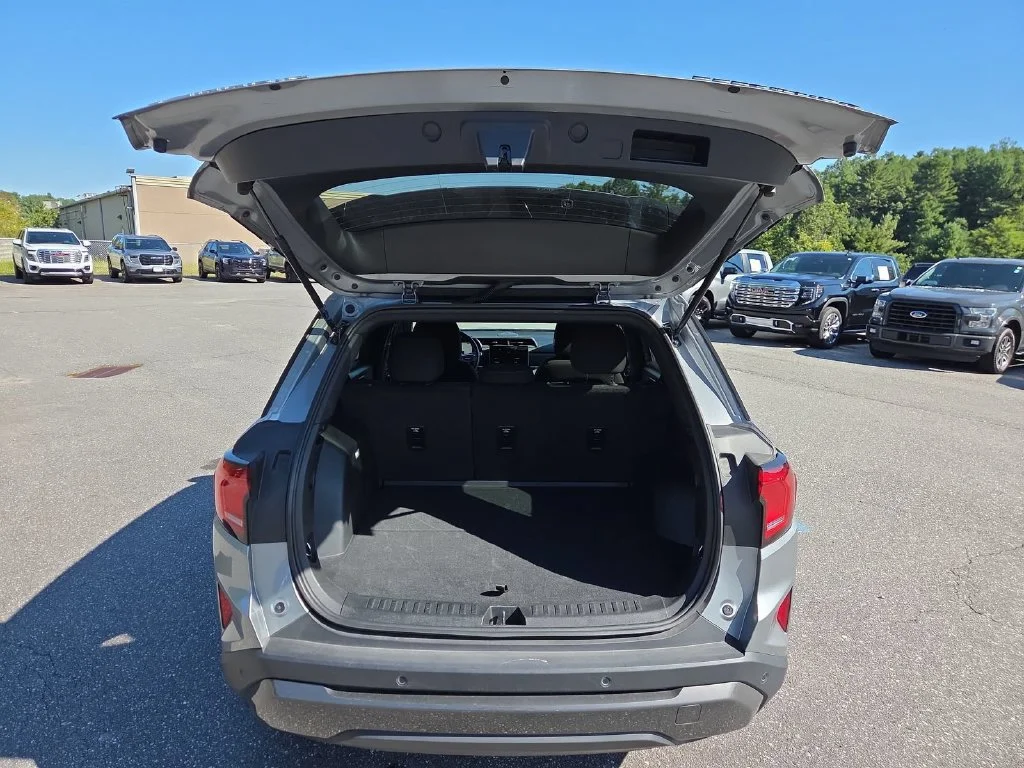 2025 GMC Terrain Elevation - Photo 25