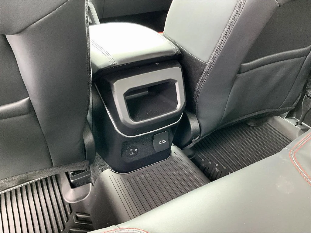 New 2026 Shelter Green Metallic Ford Raptor® image 19
