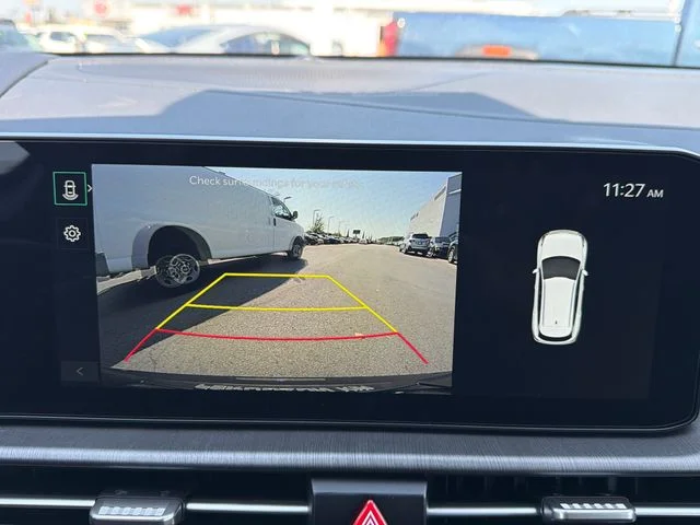 New 2027 Glacial White Pearl / Black Ro Kia X-Line image 13