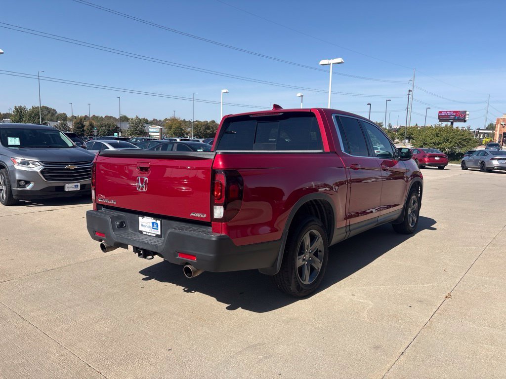 Certified Used 2023 Red Honda RTL image 5