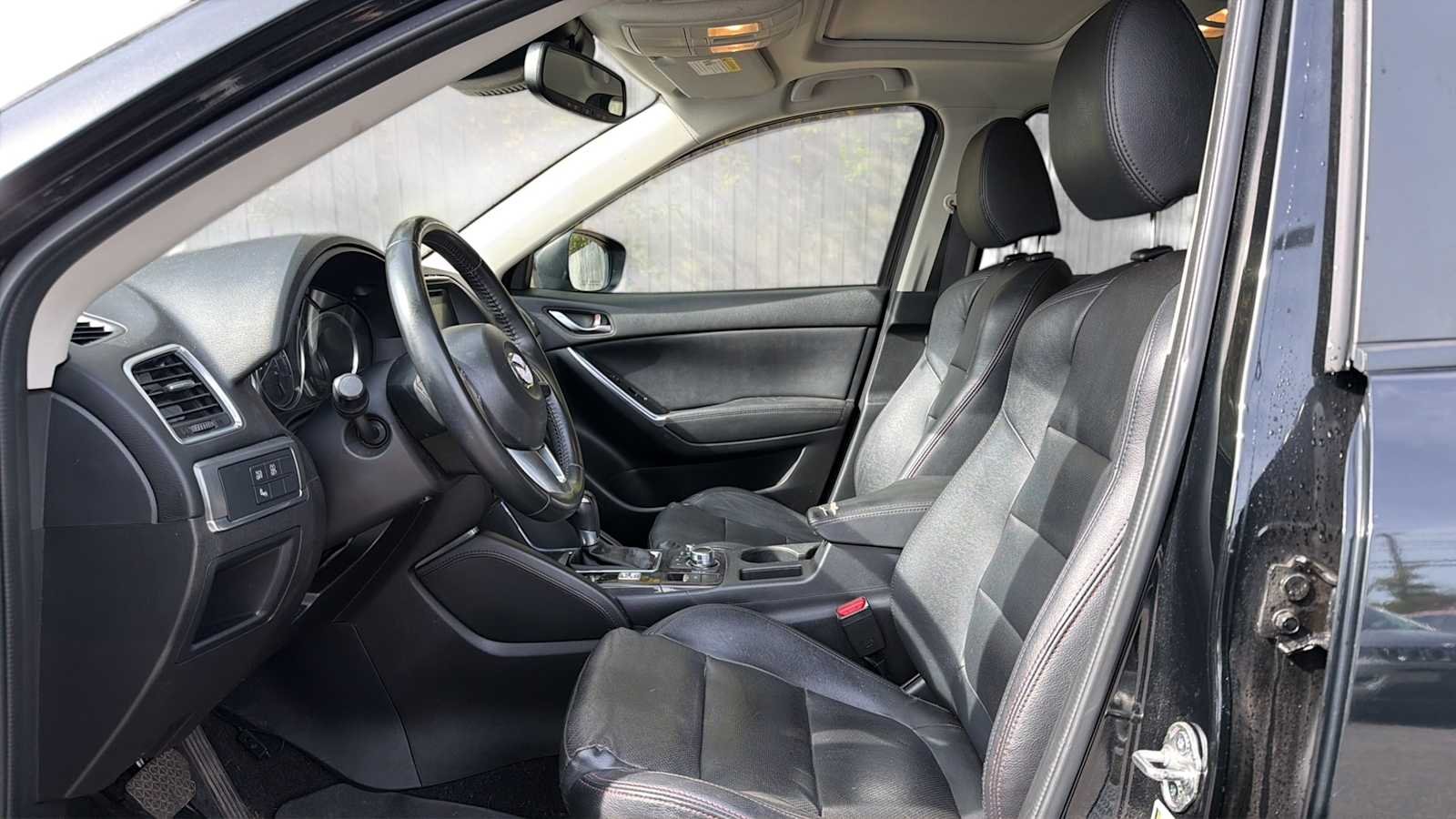 Used 2016 Jet Black Mica Mazda Grand Touring image 11