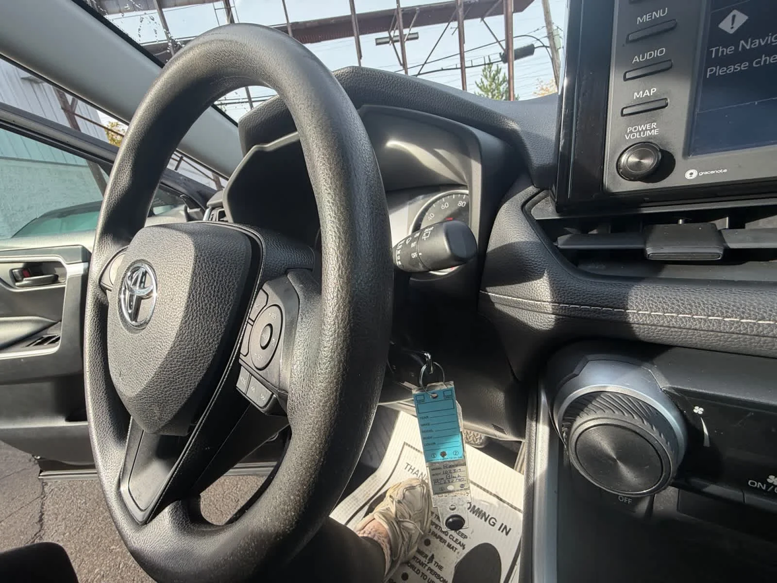 Used 2021 Midnight Black Metallic Toyota LE image 38