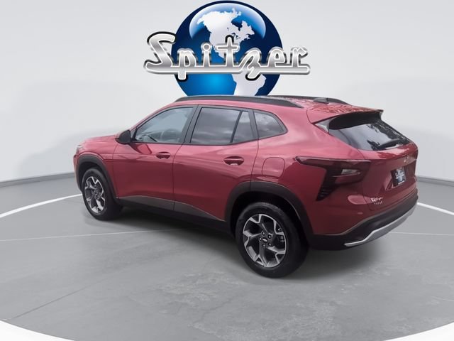 2026 Chevrolet Trax LT - Photo 7
