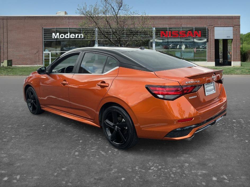 Used 2025 Monarch Orange Metallic/Super Black Nissan SR image 2