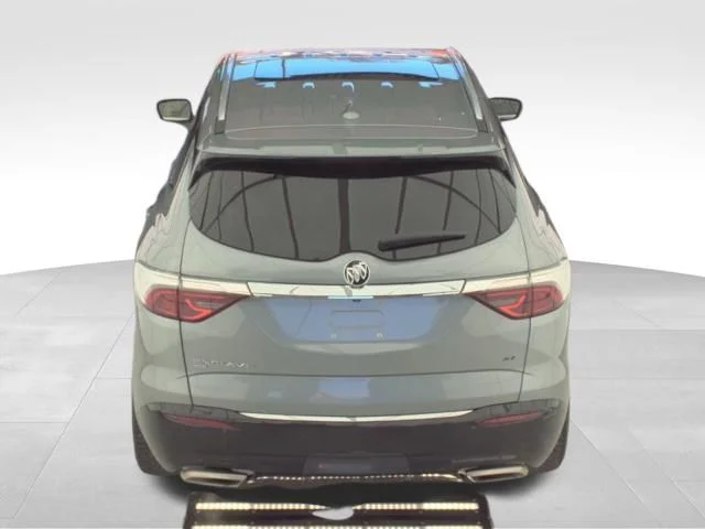 Used 2023  Buick Essence image 10