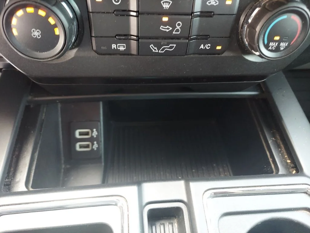 Used 2020 Gray Ford XL image 33