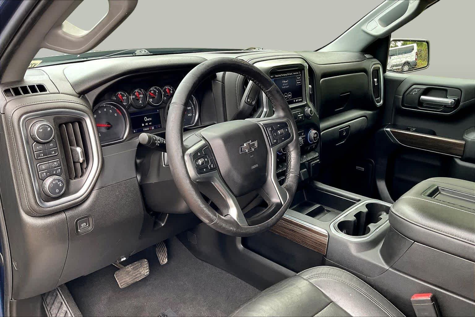 Used 2019 Northsky Blue Metallic Chevrolet RST image 14