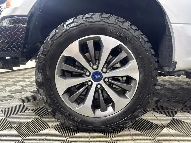Used 2019 Ingot Silver Ford XL image 10