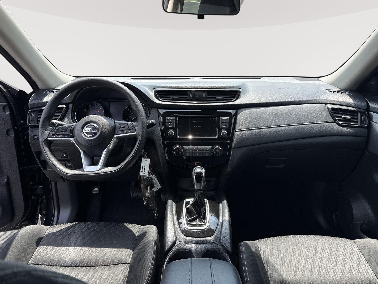 Used 2020 Magnetic Black Pearl Nissan S image 26