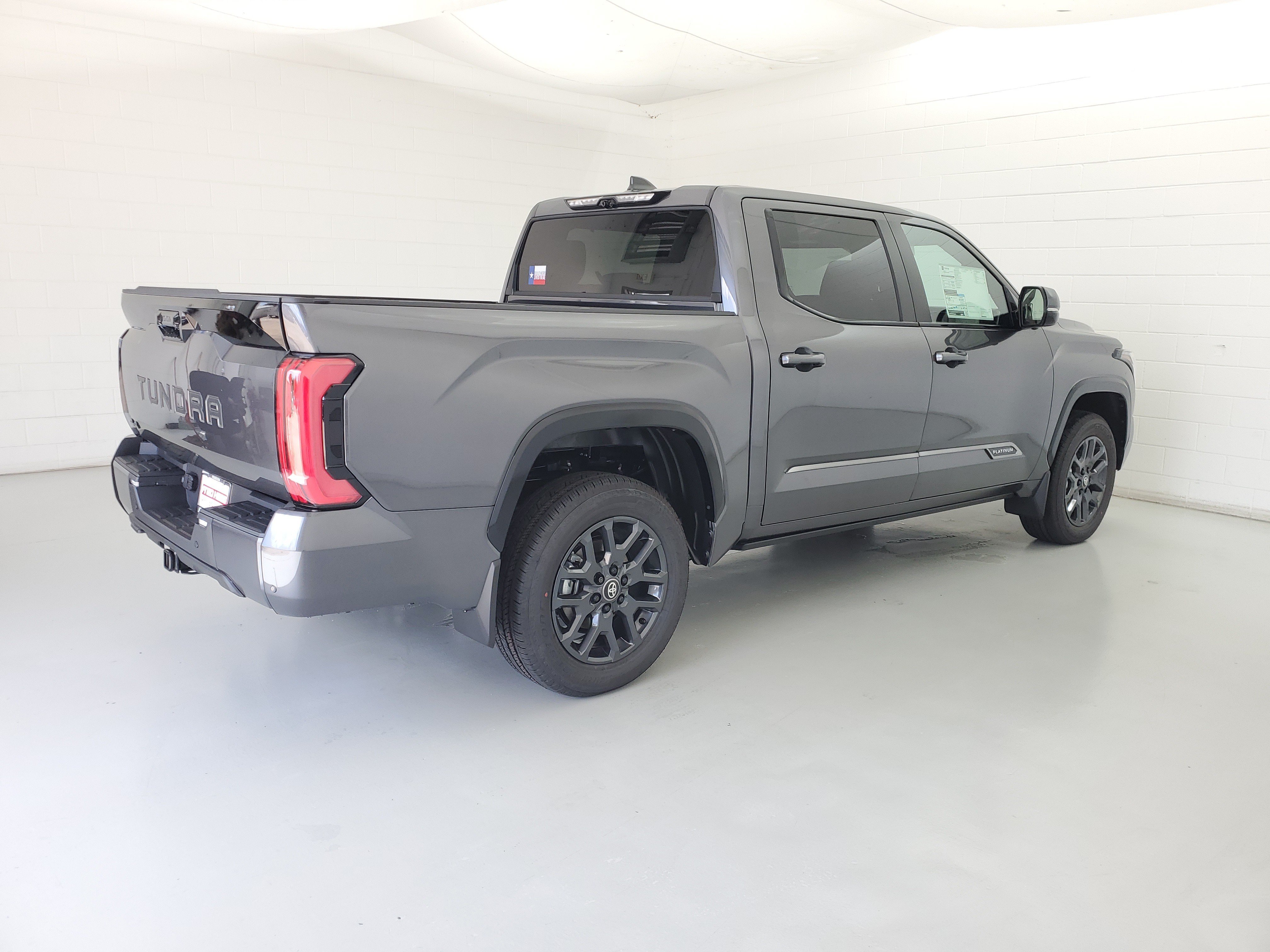 New 2026 Magnetic Gray Metallic Toyota  Platinum image 5