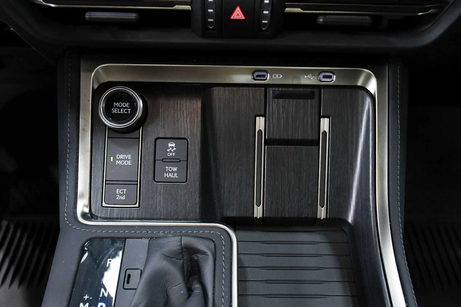 Certified Used 2025 CAVIAR Lexus Luxury+ image 22