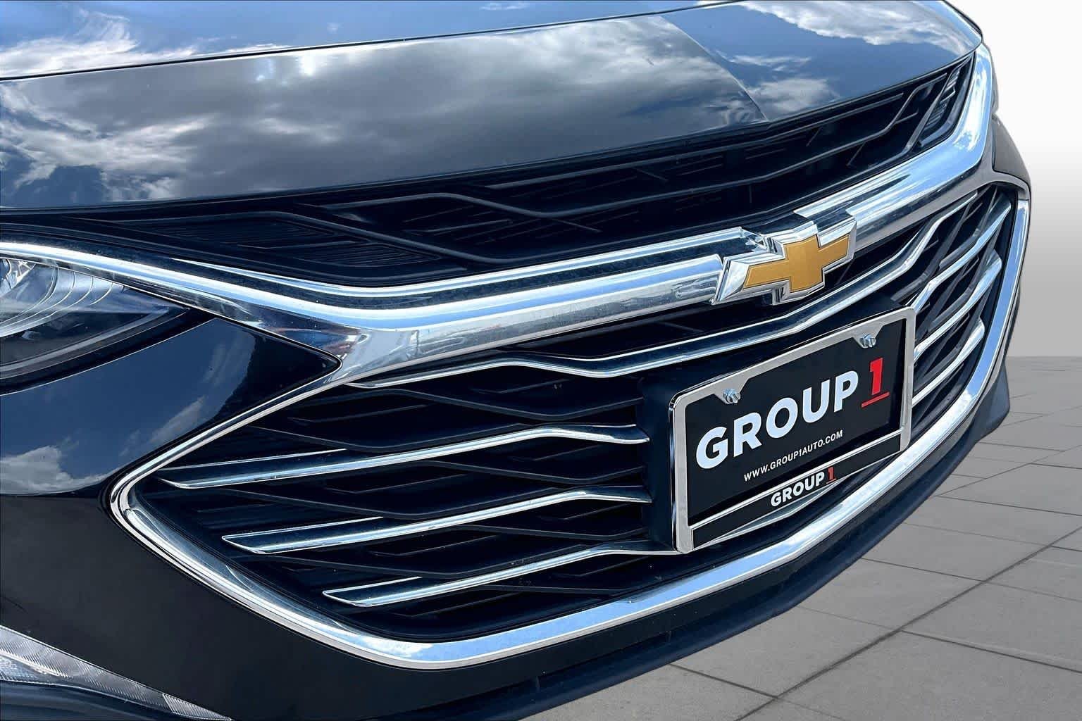 Used 2024 Mosaic Black Metallic Chevrolet LT image 30