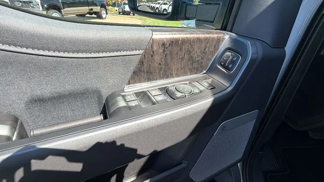 New 2026 Avalanche Ford F-250® Lariat® image 22