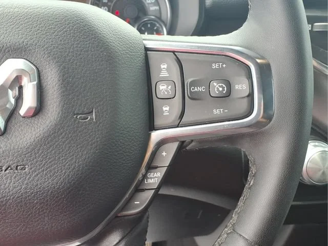 Used 2025  Ram Laramie image 14