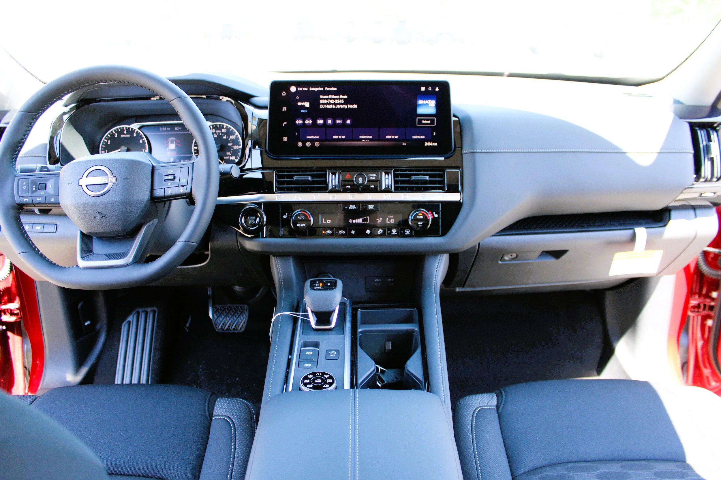 2026 Nissan Pathfinder SV - Photo 21