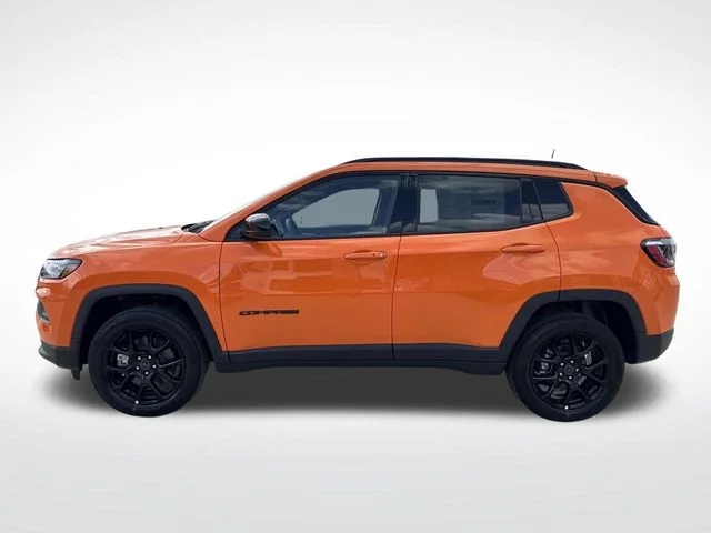 New 2026 Orange Jeep Latitude image 4
