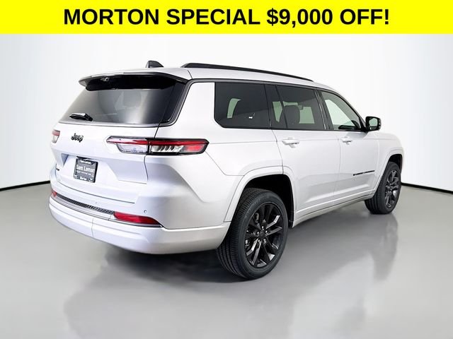 New 2026 Silver Zynith Exterior Paint Jeep Limited image 7