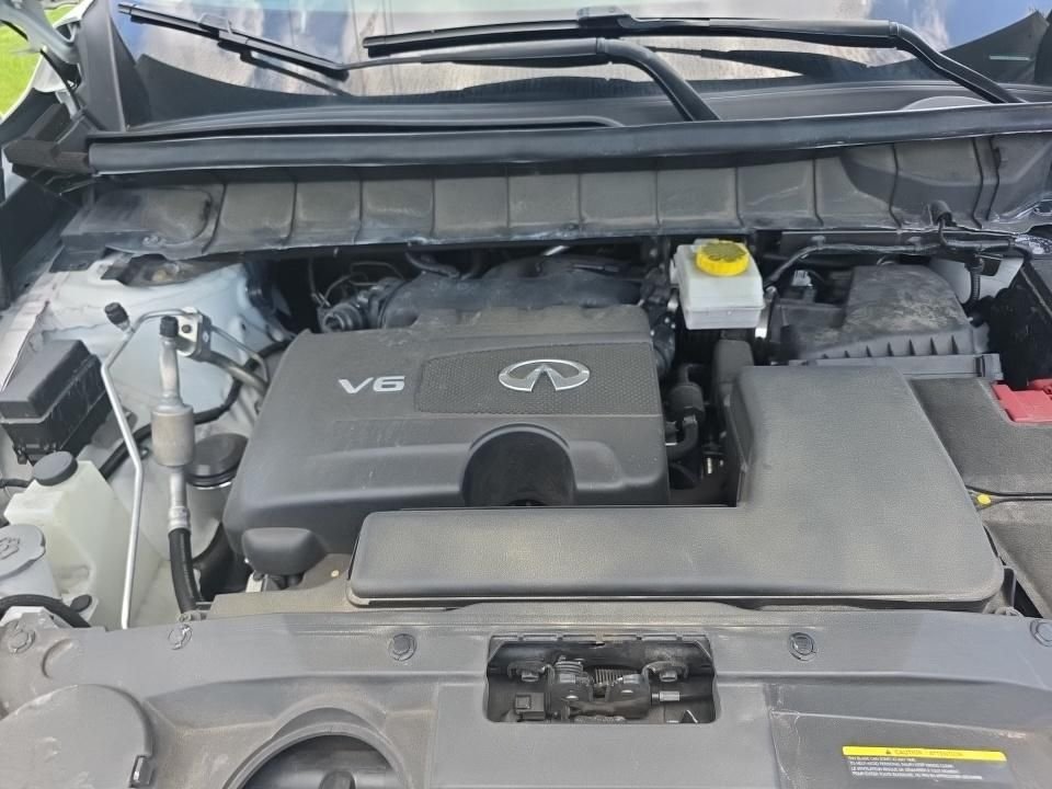 Certified Used 2023 White INFINITI Sensory image 9