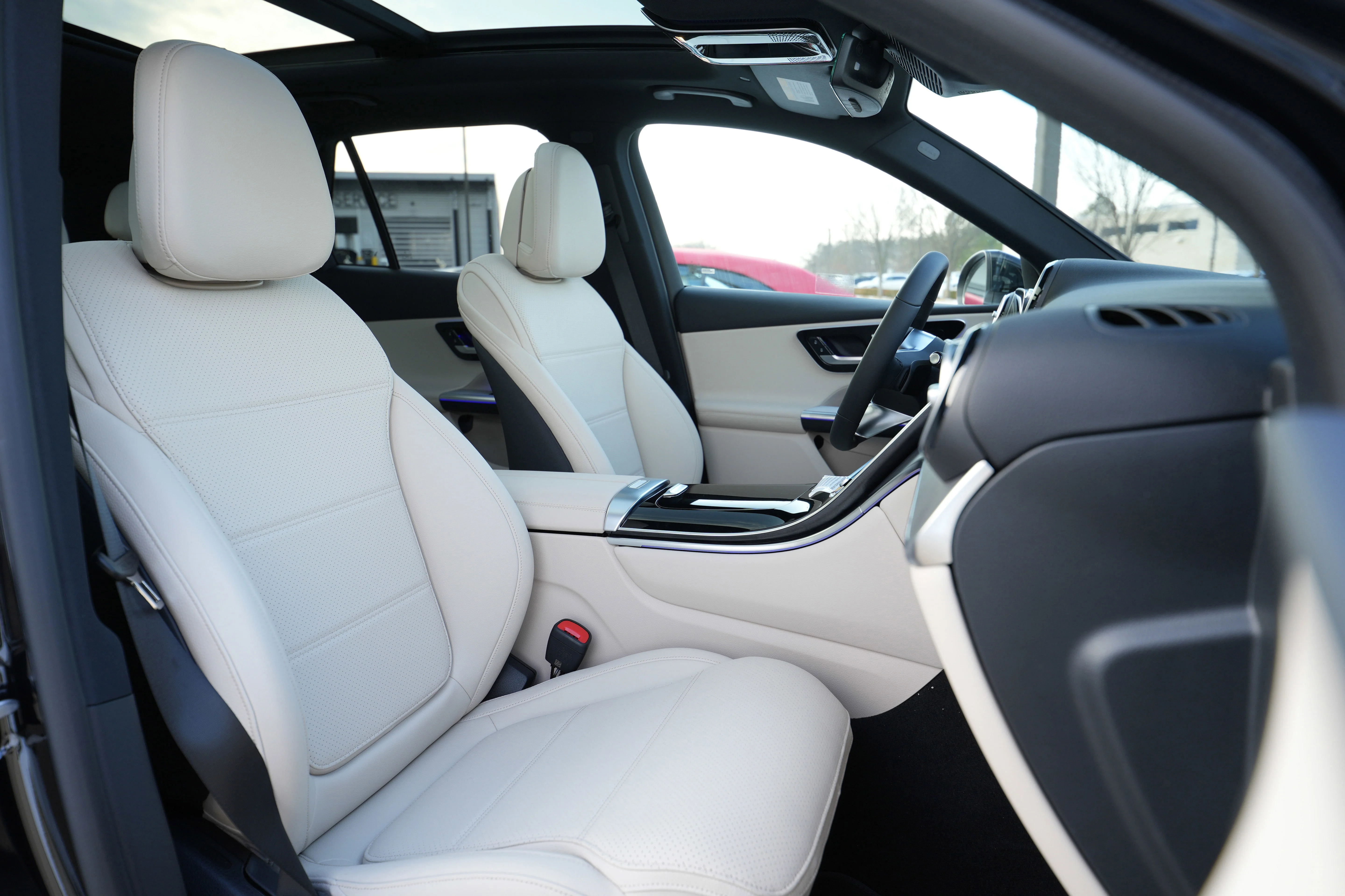 New 2026 OBSIDIAN BLACK Mercedes-Benz GLC 300 image 38
