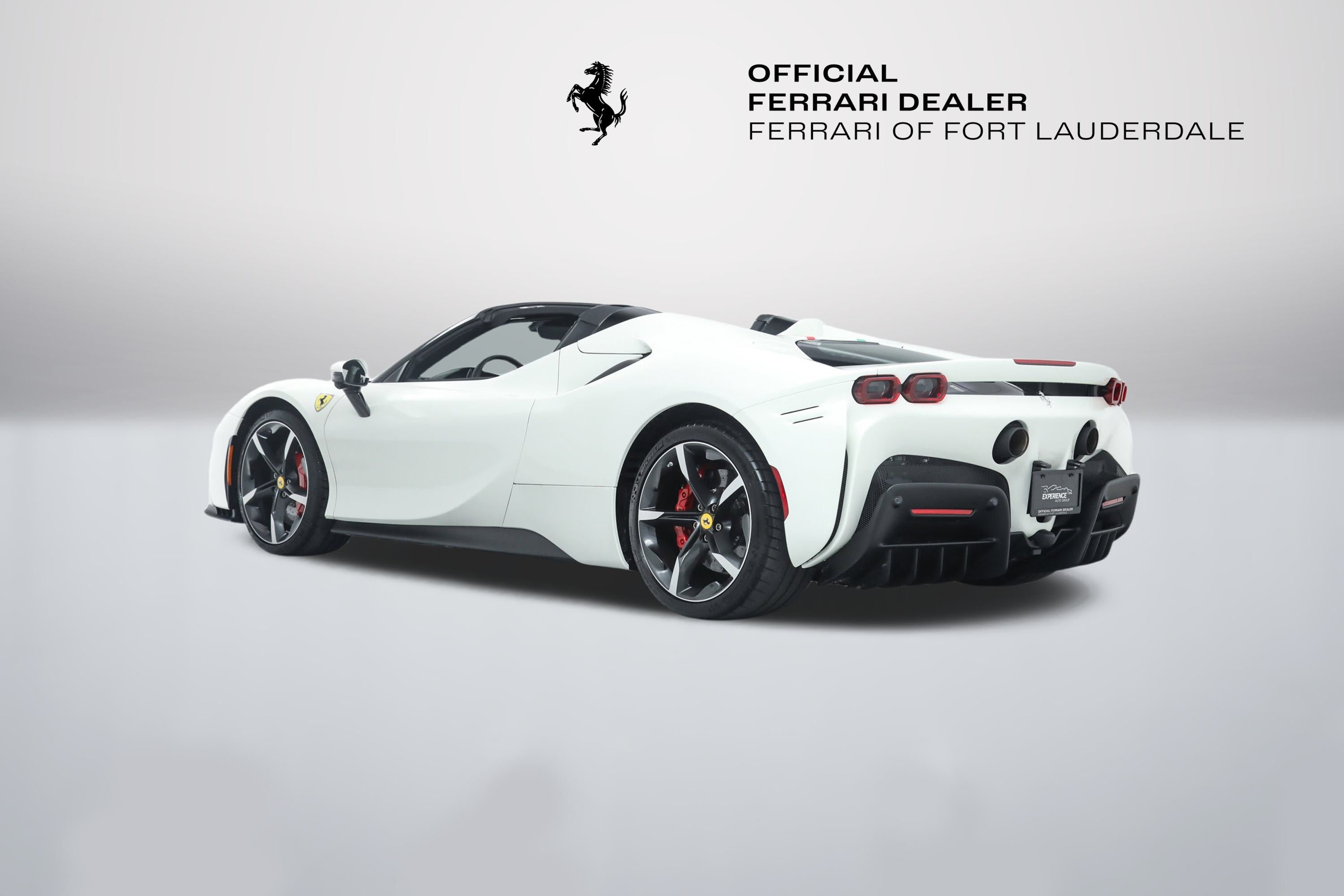 Certified Used 2025 Bianco Avus Ferrari  image 8