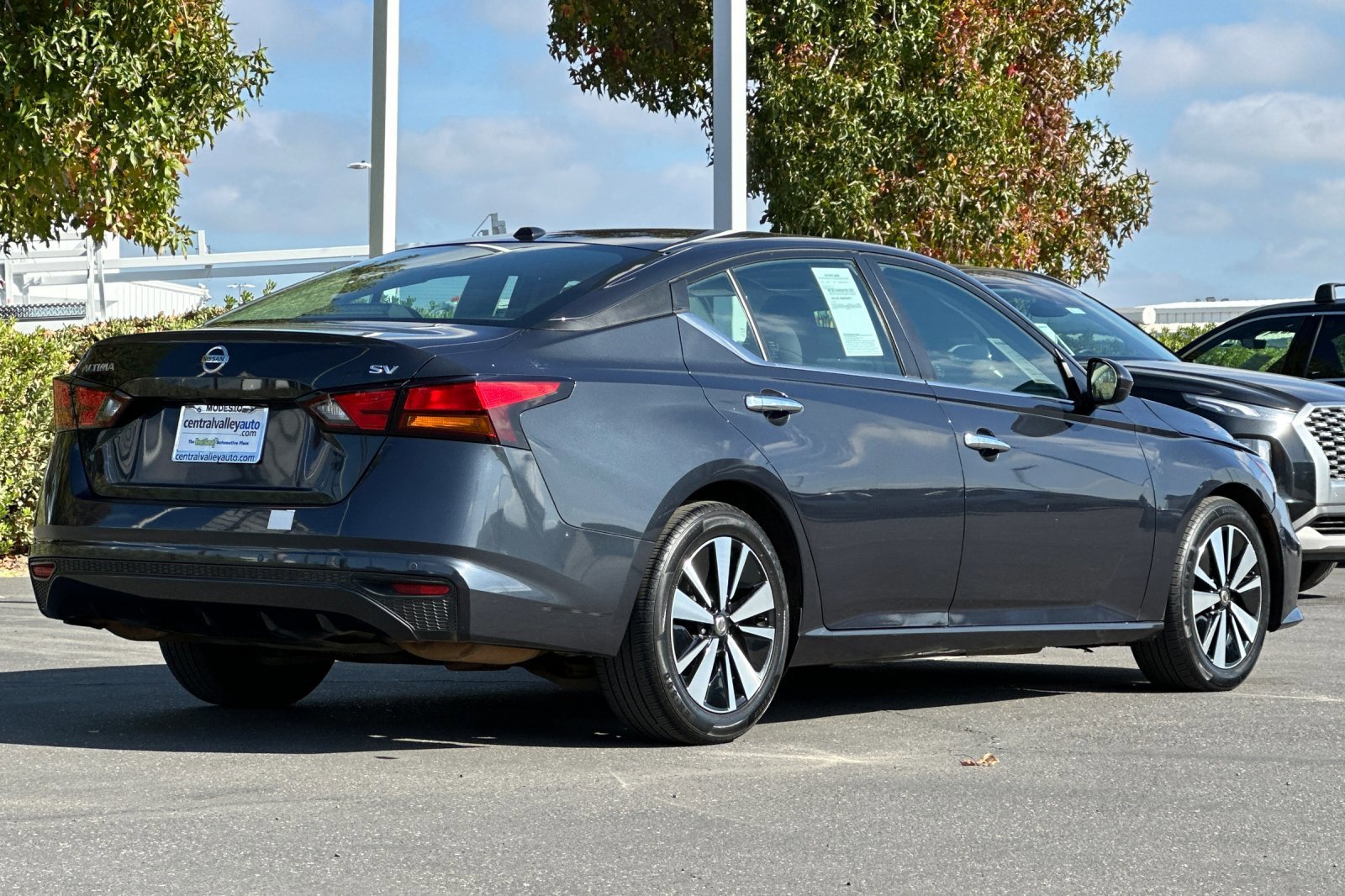 2022 Nissan Altima 2.5 SV photo 3