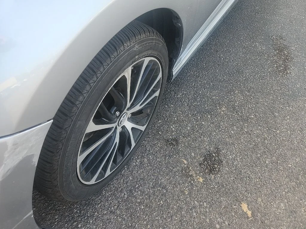 Used 2019 Silver Toyota SE image 8