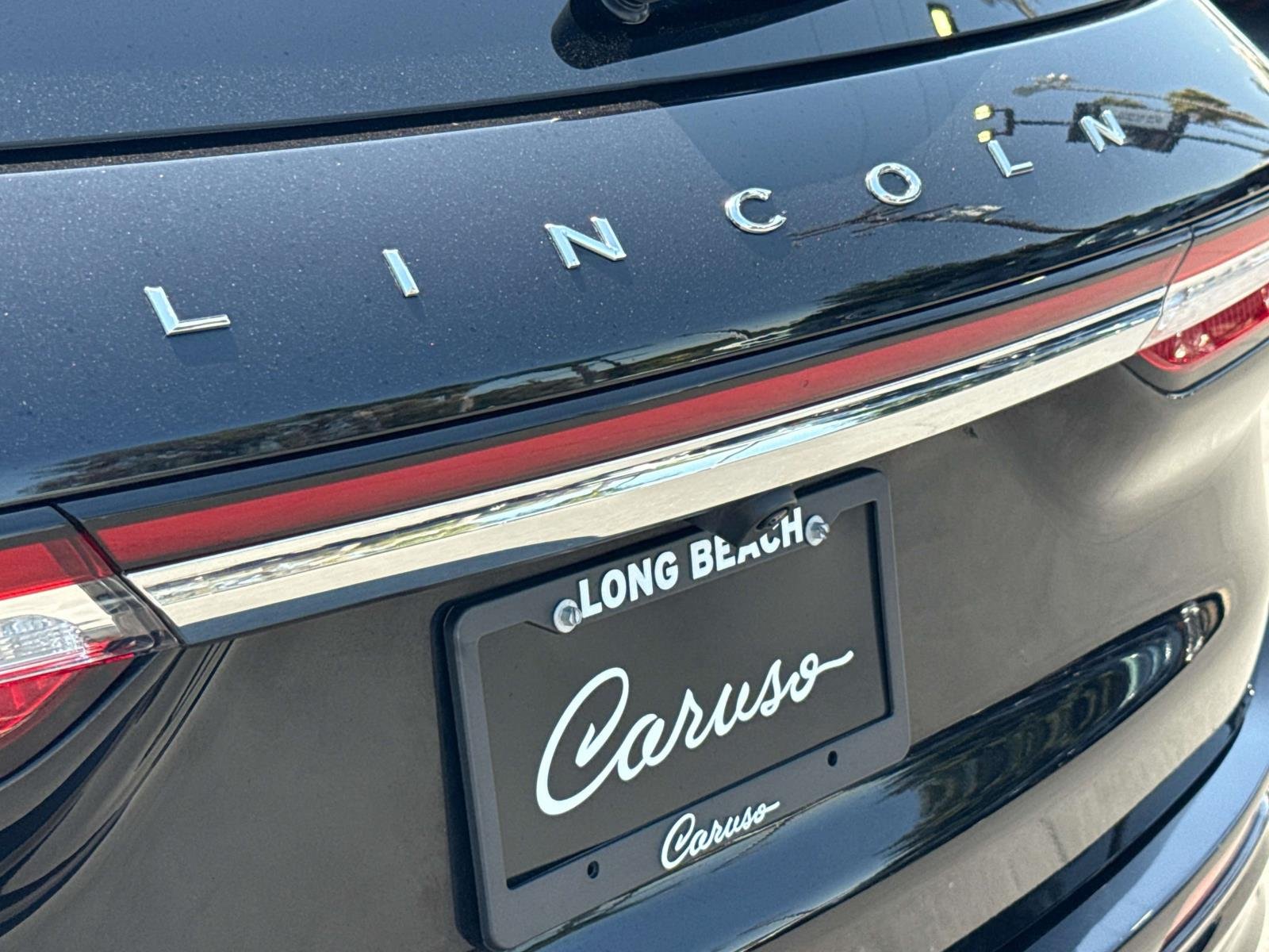 Used 2024 Black Lincoln Grand Touring image 7