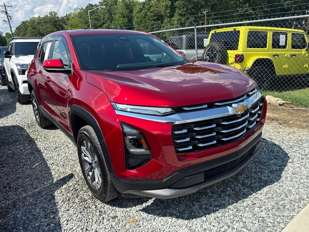 Used 2025 Red Chevrolet LT image 2