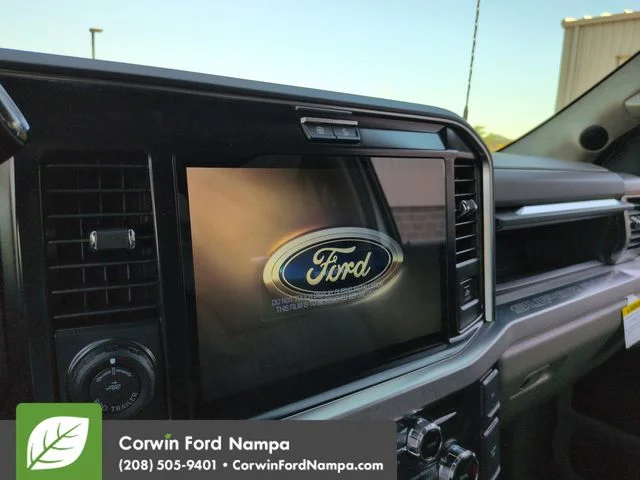 New 2026 Star White Metallic Tri-Coat Ford Platinum image 16