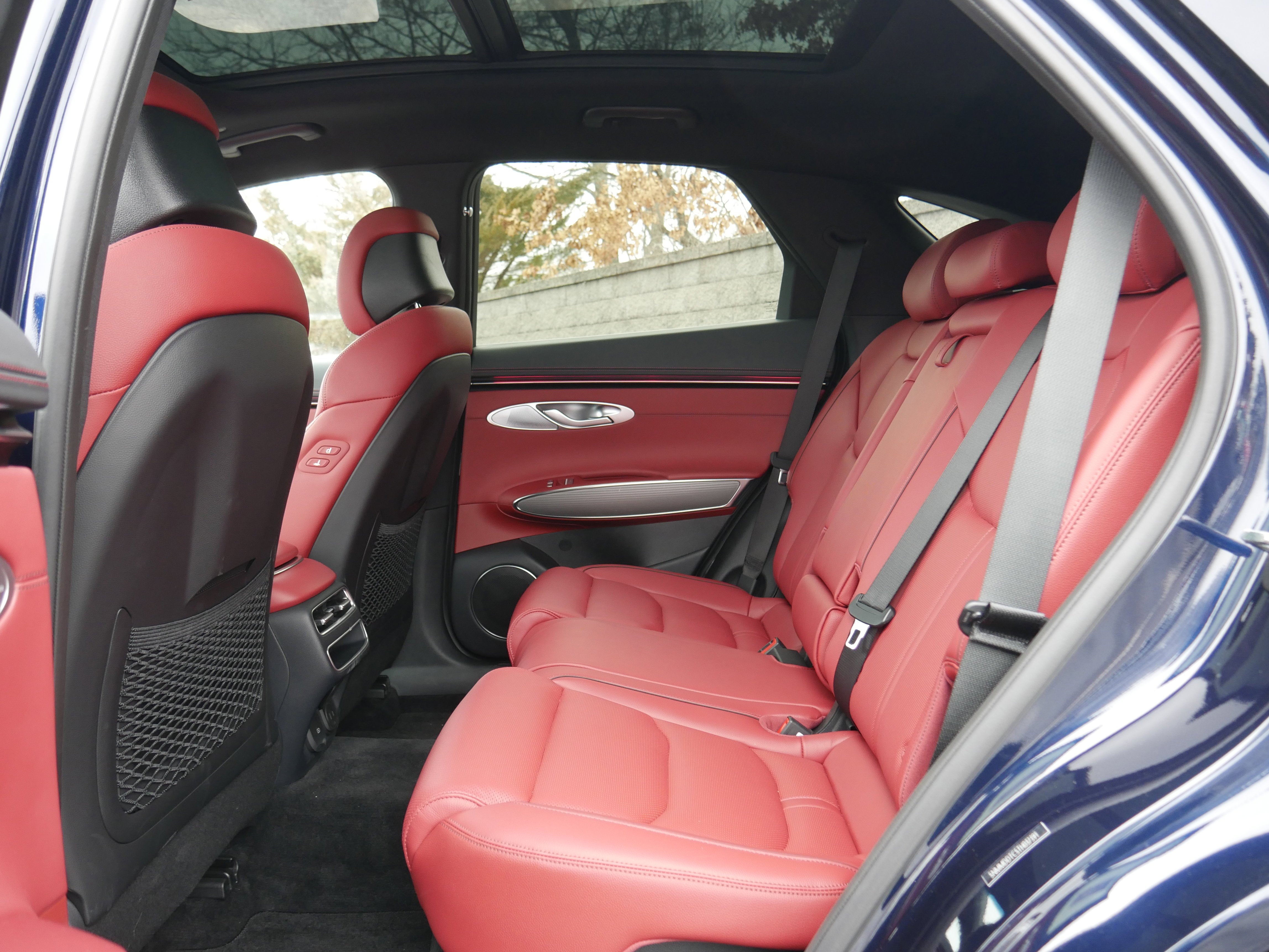 2026 GENESIS GV70 Sport Advanced - Photo 14