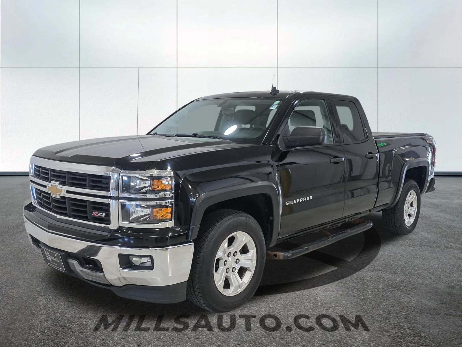 Used 2014 Chevrolet Silverado 1500 LT with VIN 1GCVKRECXEZ401744 for sale in Willmar, Minnesota