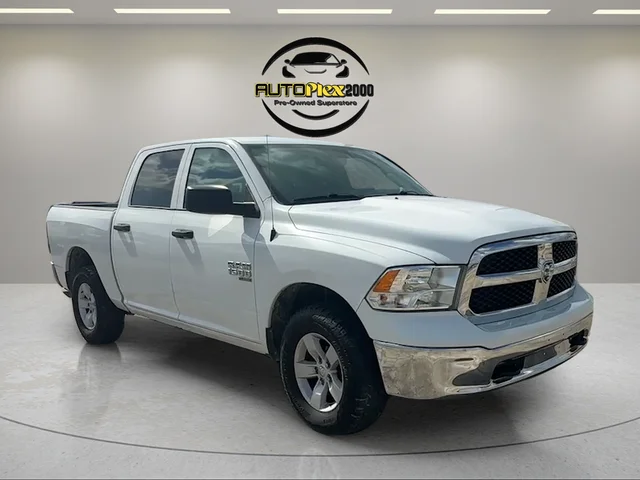 2022 Ram 1500 Classic SLT