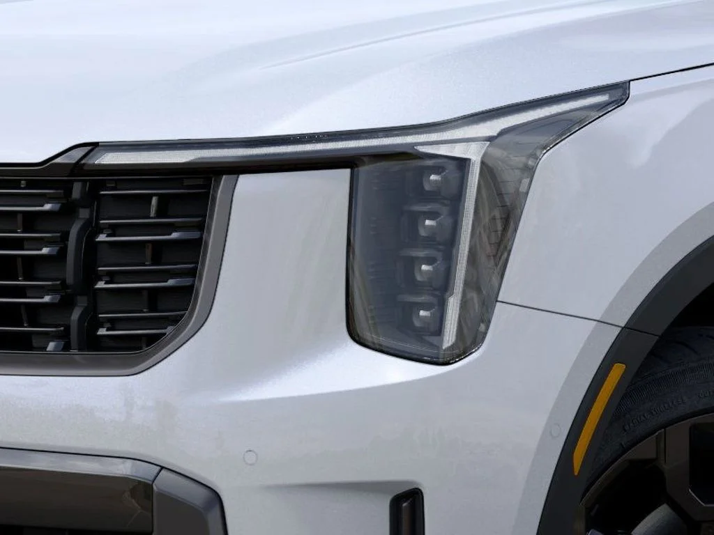 New 2024 White Kia X-Line SX Prestige image 10