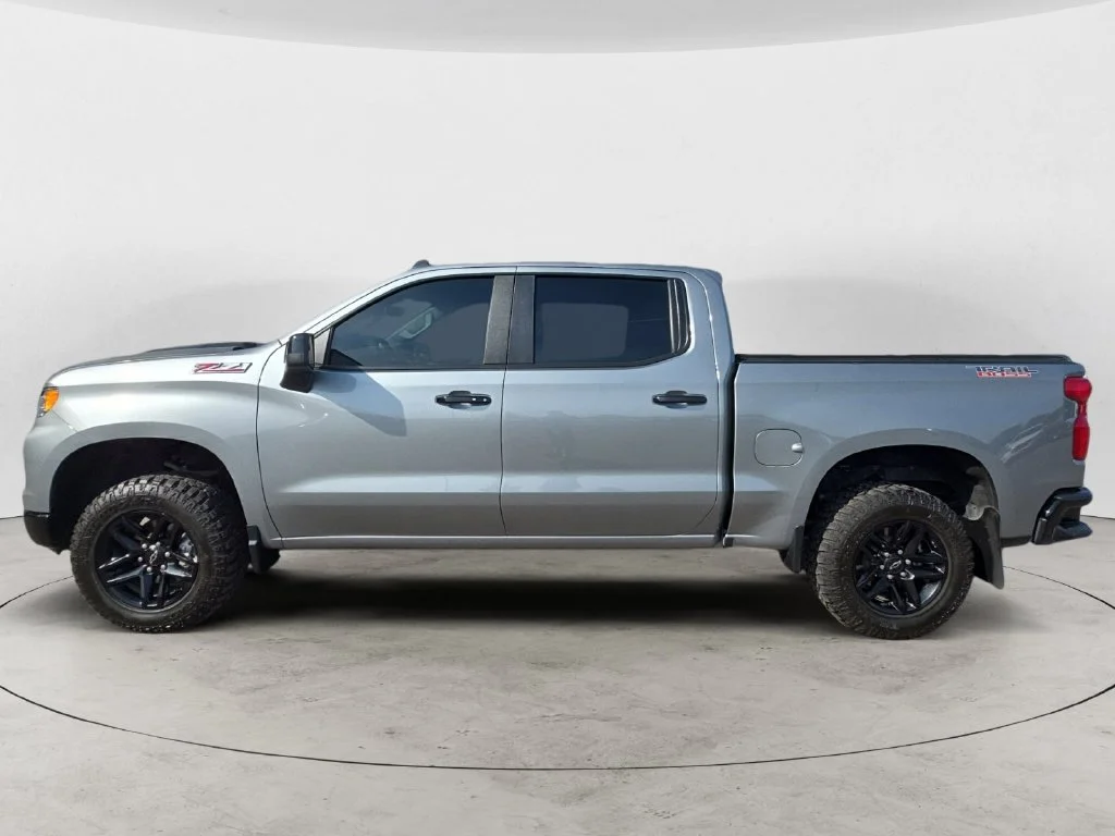 Used 2024 Sterling Gray Metallic Chevrolet LT Trail Boss image 12
