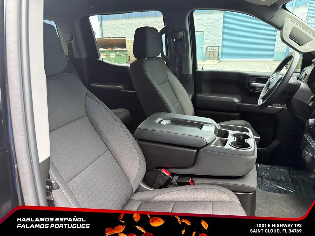 Used 2023 BLACK Chevrolet Custom image 32