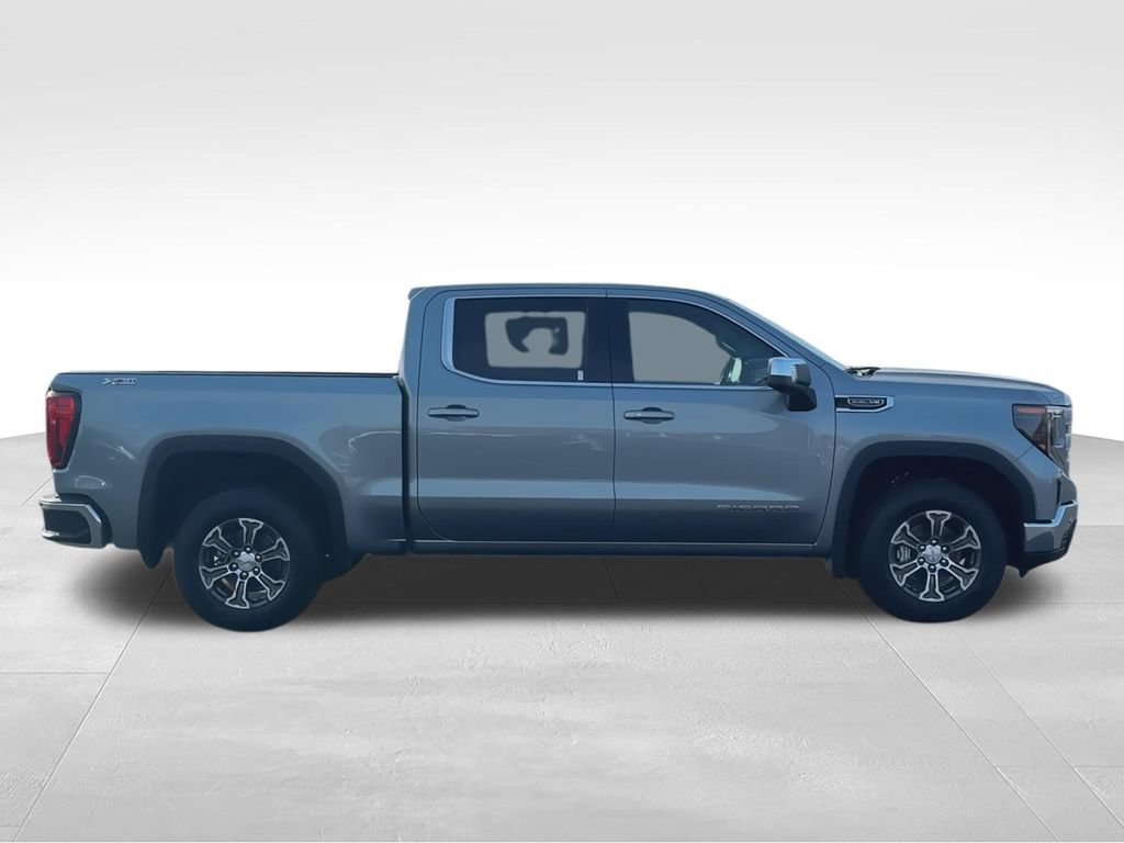 2026 GMC Sierra 1500 SLE - Photo 9