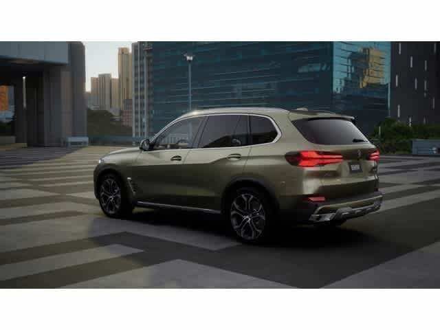 New 2026 Manhattan Green Metallic BMW sDrive40i image 2