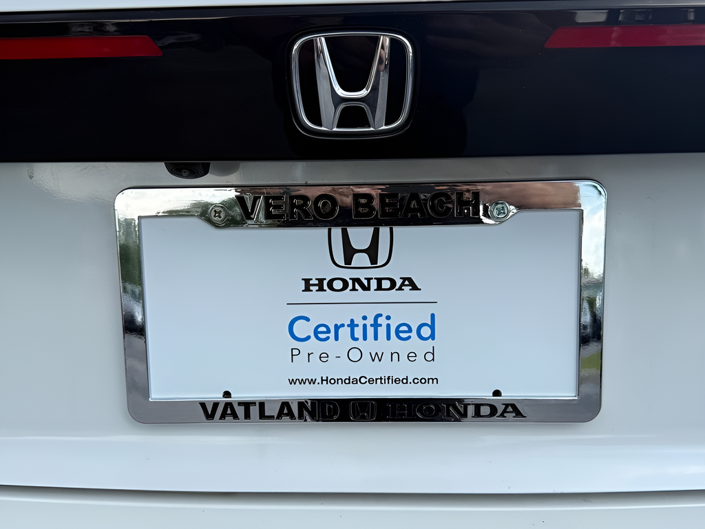 Used 2023 White Honda LX image 32
