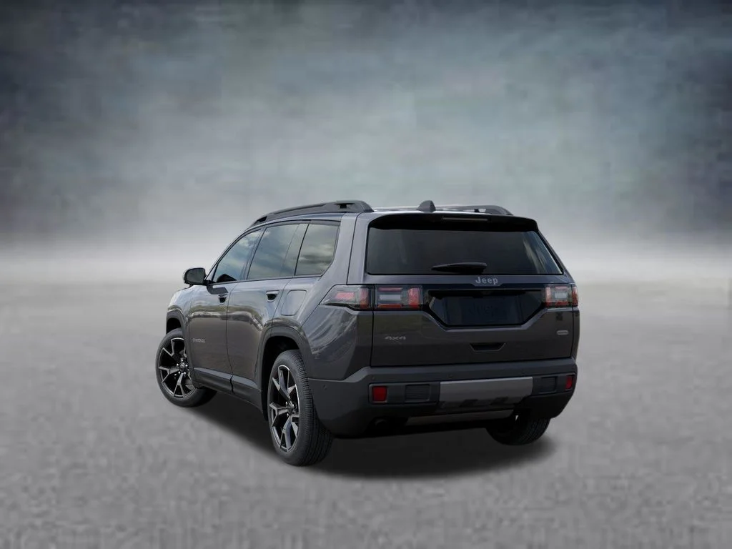 New 2026 Sting-Gray Clear-Coat Exterior Paint Jeep Overland image 3