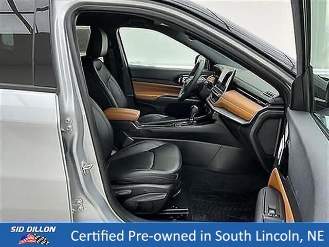 Certified Used 2024 Silver Zynith Metallic Clearcoat Jeep Limited image 21