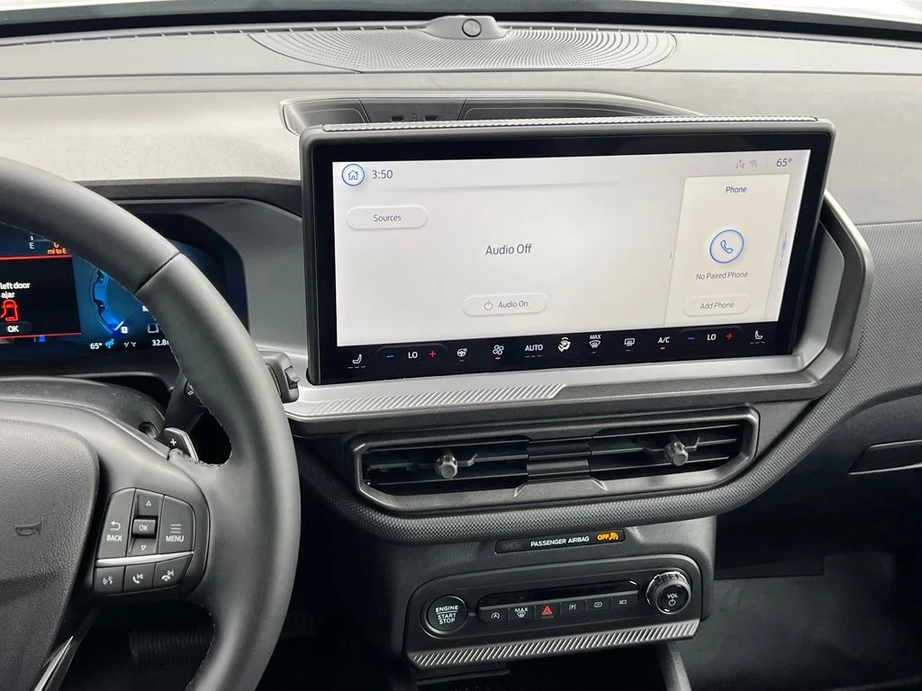 New 2026 Space White Metallic Ford Badlands® image 21
