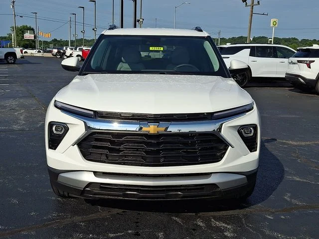 New 2026 White Chevrolet LT image 2