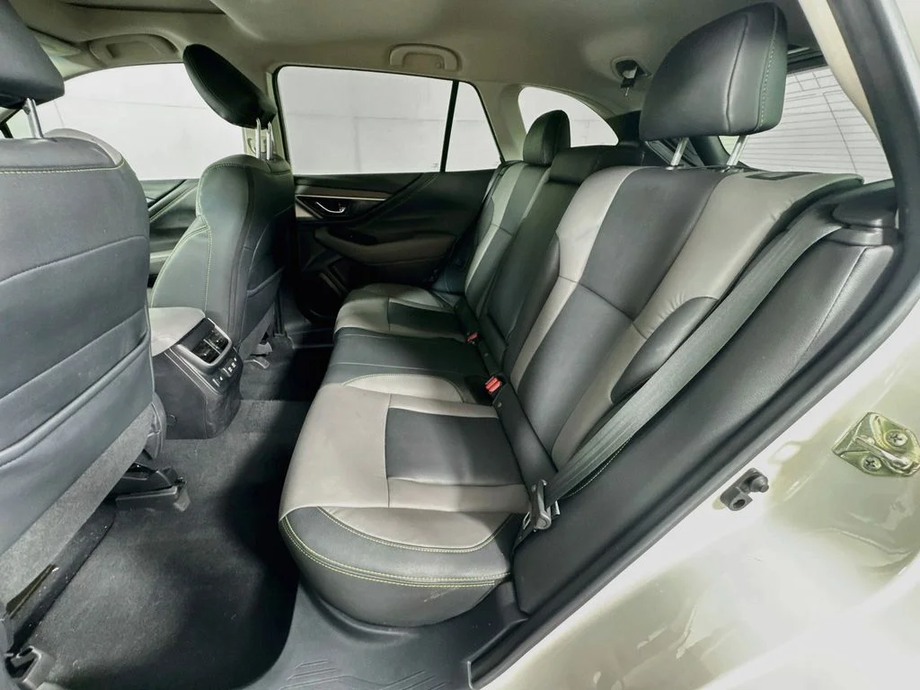 Used 2020 White Subaru Onyx Edition XT image 29