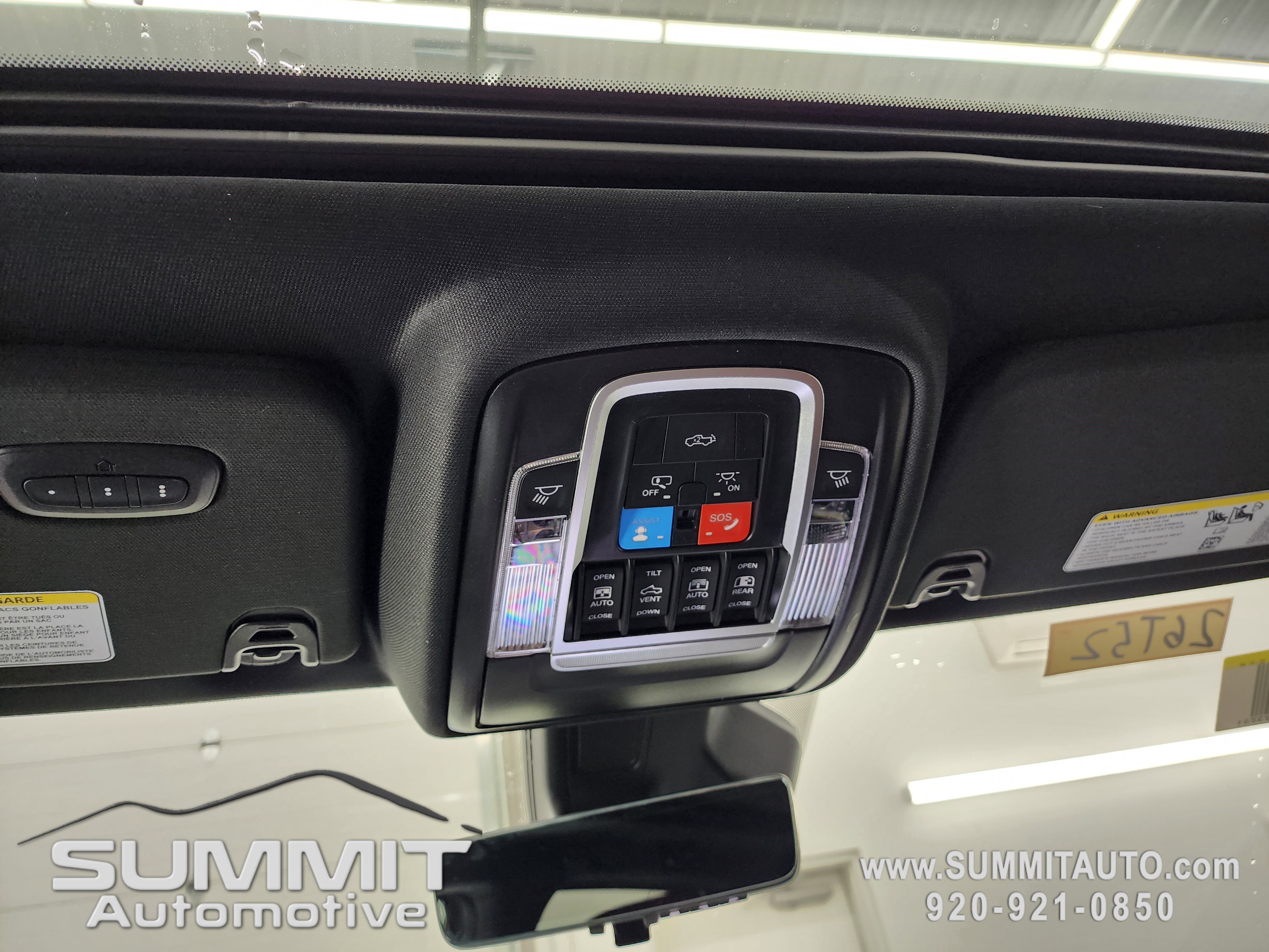 2026 RAM 1500 Limited - Photo 11