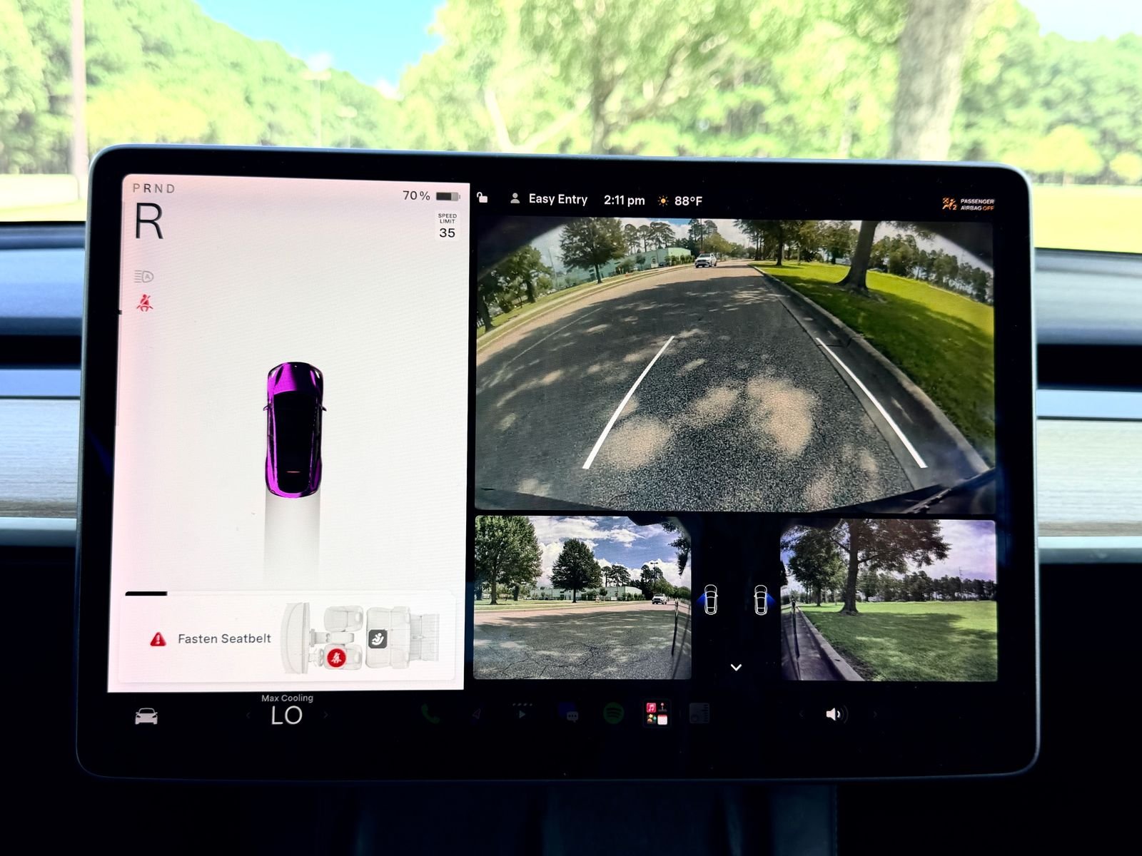 Used 2021 Solid Black Tesla Standard Range image 5