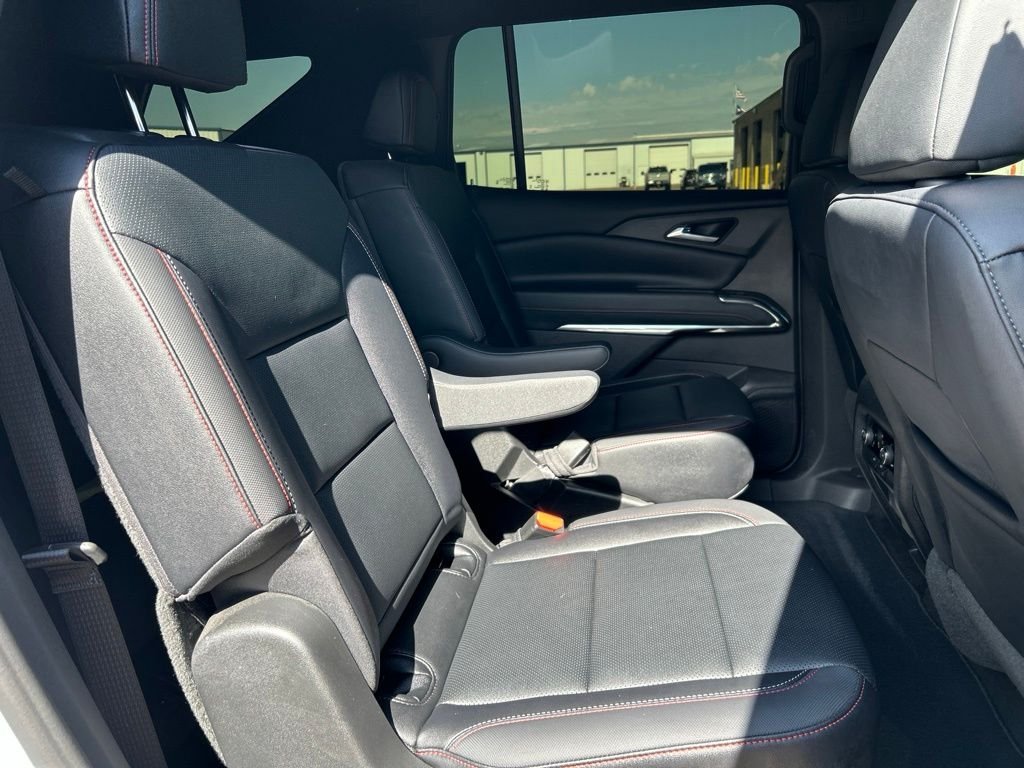 Used 2026 Polar White Chevrolet Z71 image 46