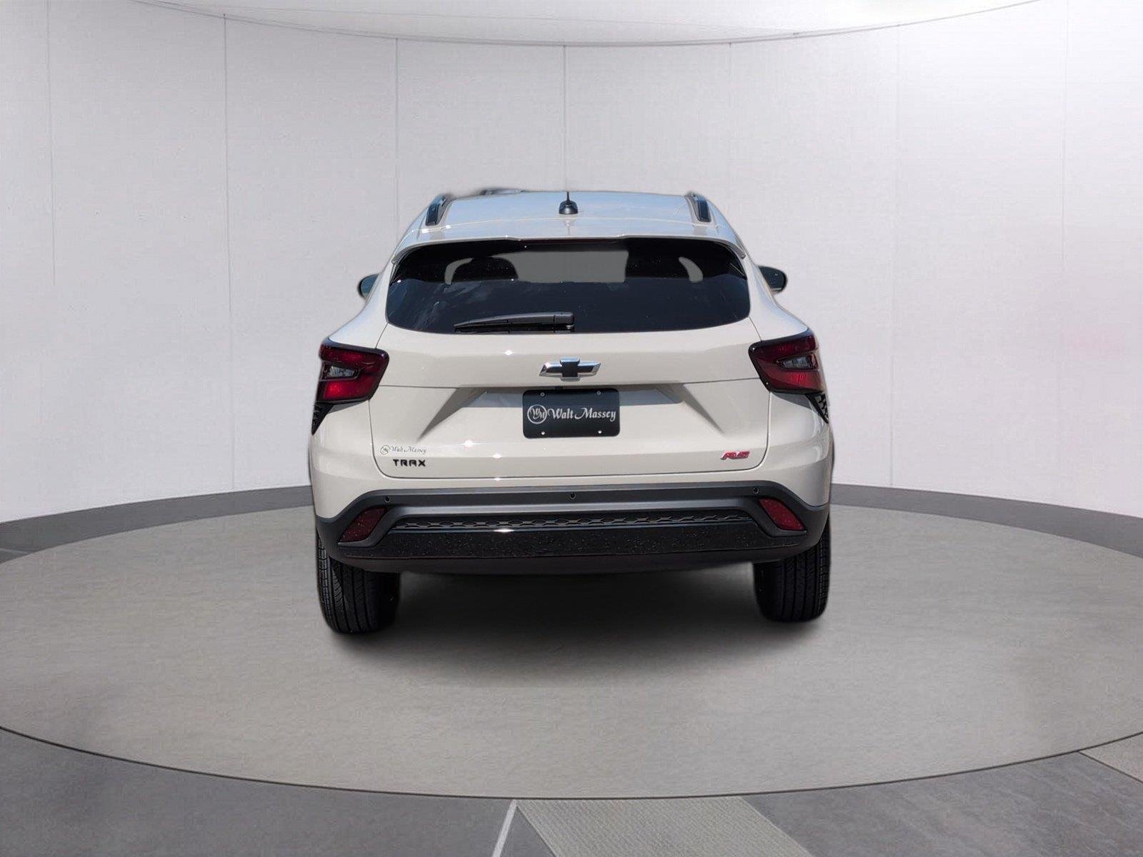 New 2026 White Sands Chevrolet 2RS image 4