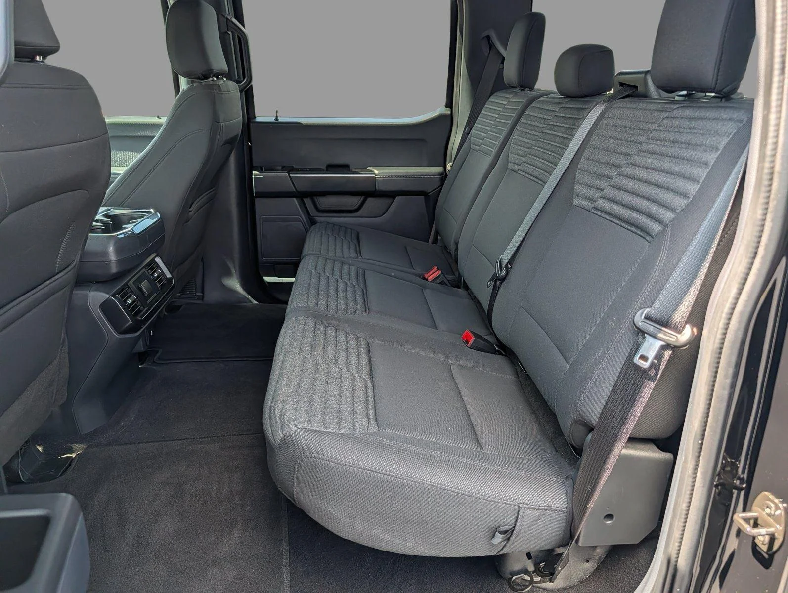 Used 2023 Agate Black Ford XL image 31